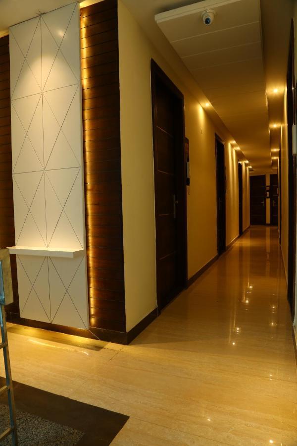 Hotel Kush Ganga - 50 Meter From Har Ki Pauri, Haridwār Екстериор снимка