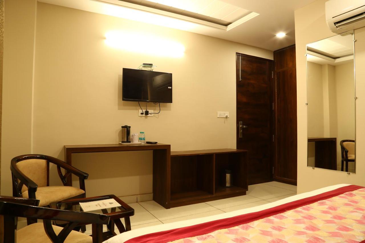 Hotel Kush Ganga - 50 Meter From Har Ki Pauri, Haridwār Екстериор снимка