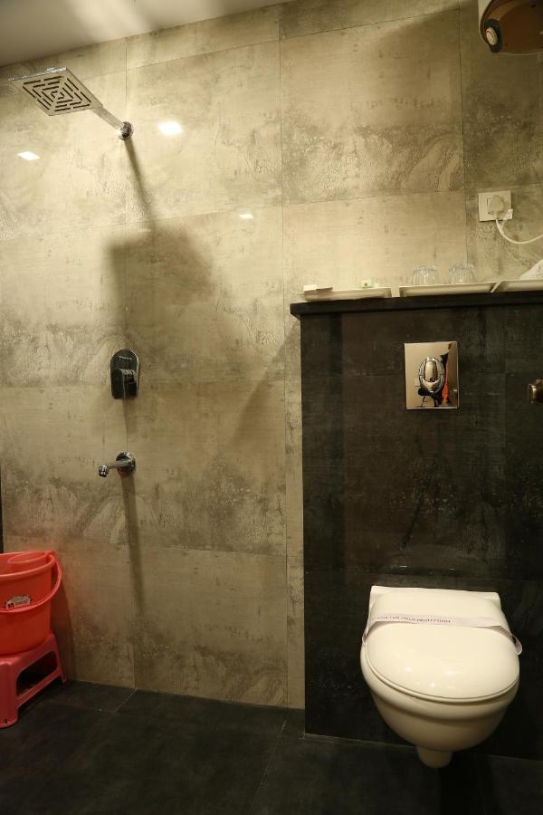 Hotel Kush Ganga - 50 Meter From Har Ki Pauri, Haridwār Екстериор снимка