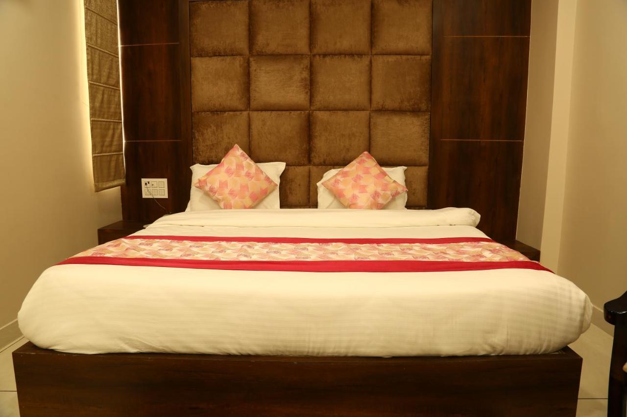 Hotel Kush Ganga - 50 Meter From Har Ki Pauri, Haridwār Екстериор снимка